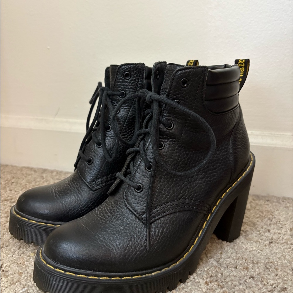 Dr Martens Black Leather Women's Boots - Picture 1 of 6